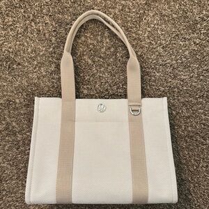 Lululemon Athletica Cream and Tan Laptop Bag